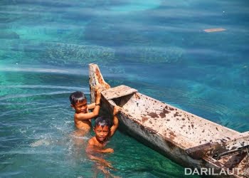 Foto: Anak-anak di Pulau Papan
