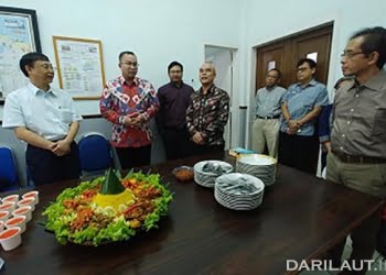 Arif Satria: PKSPL IPB Centre of Excellence Pesisir dan Lautan