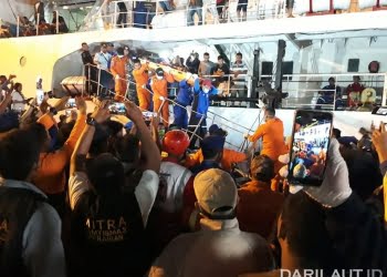 KM Satya Kencana IX Terbakar di Tanjung Selatan