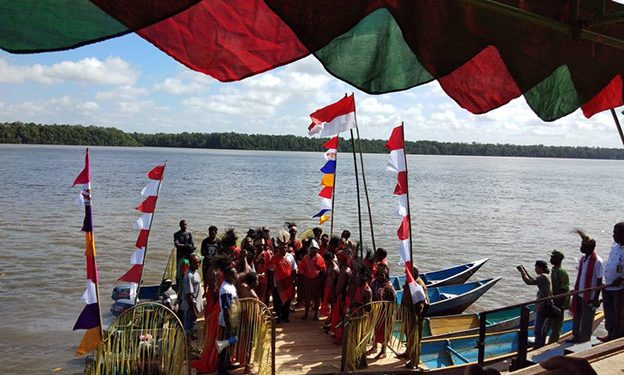 Kabupaten Sorong Selatan Deklarasi Kawasan Konservasi Perairan Berbasis Adat