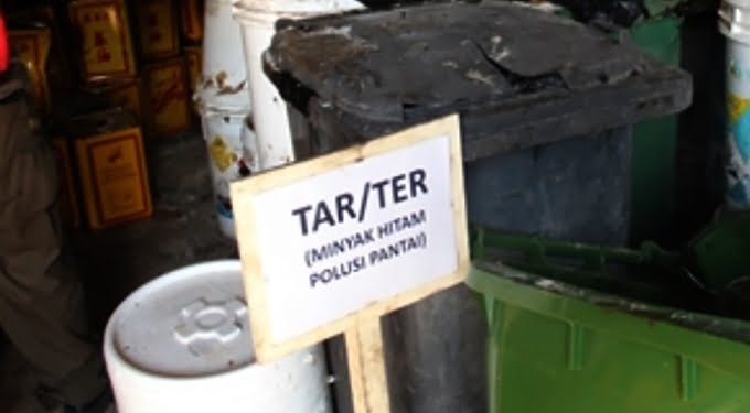 Dari Mana Datangnya Minyak Hitam Itu?