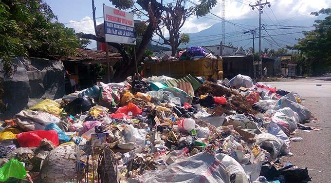 Sampah plastik