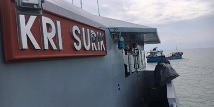 KRI Surik