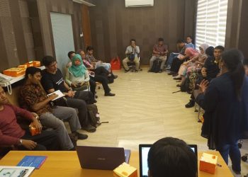 Diskusi sampah plastik