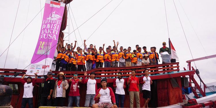 Ekspedisi Pinisi Bakti Nusa