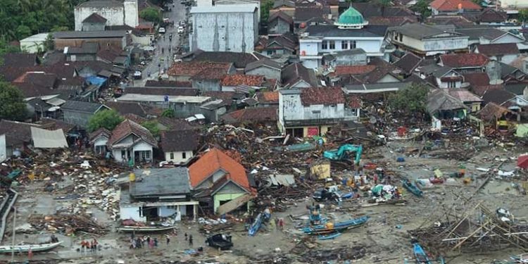 Tsunami Selat Sunda