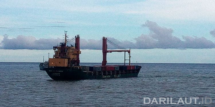 Pelaut Sebagai Penggerak Kelancaran Perekonomian Dunia