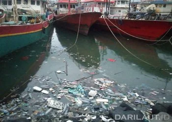 20 Persen Sampah Plastik di Laut Berasal dari Pelayaran dan Perikanan