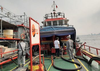 Transfer BBM Ilegal, Bakamla Tangkap Kapal Tanker dan Kargo