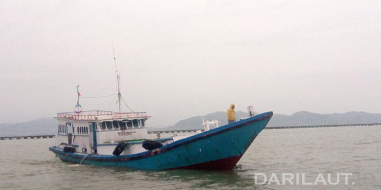 Yang Boleh ke Tawau Kapal Bermesin Dalam