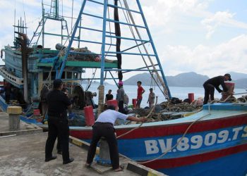 Bakamla Tangkap Kapal Ikan Vietnam