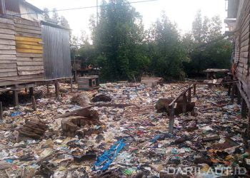 Banyak Sampah Plastik di Pesisir Nunukan, Perbatasan Indonesia – Malaysia