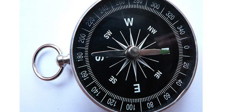 Keselamatan Pelayaran, Kompas Magnet di Kapal Harus Ditimbal