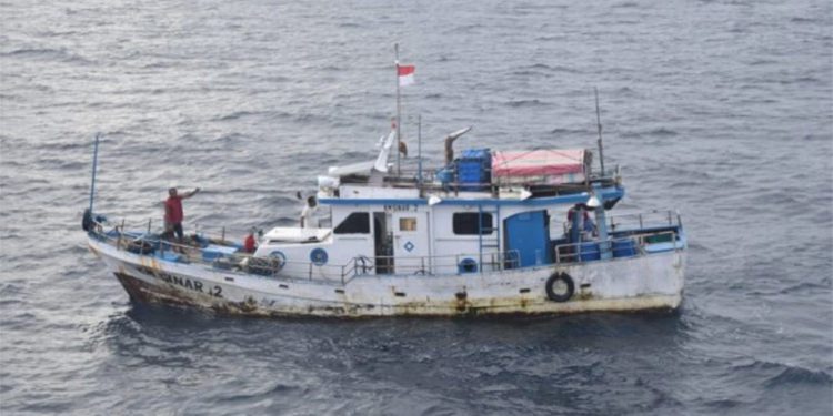 Gunakan Awak Filipina, KKP Tangkap Kapal Ikan Indonesia
