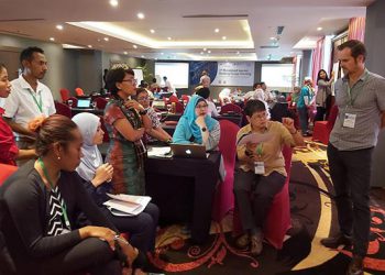 Regional Conservation Plan for marine mammals, sea turtles, shark and rays eye in 3rd Threatened Species Working Group Meeting
