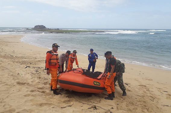 KM Baruna Jaya Tabrakan dengan Kapal Ikan, 1 Nelayan Hilang