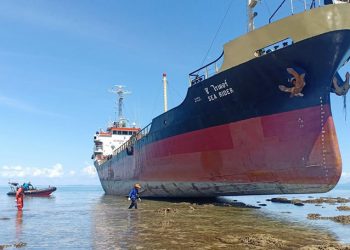 Kapal Tanker MT Sea Rider Kandas di Perairan Pulau Sambu