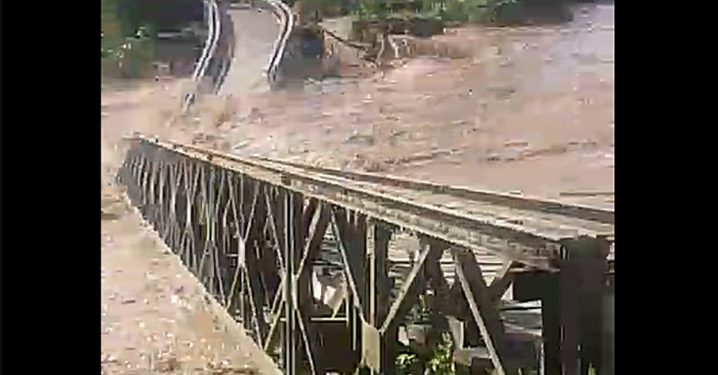 Banjir Rendam Ribuan Rumah di Gorontalo dan Sulawesi Selatan