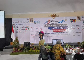 Buka Konferensi Wilayah, Gubernur Khofifah: AMSI Industri Masa Depan