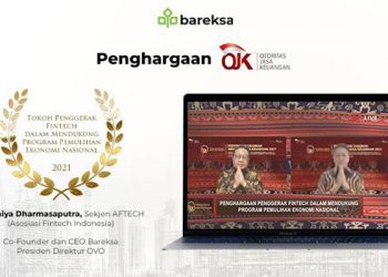 OJK Beri Penghargaan Kepada Presdir OVO dan CEO Bareksa Karaniya Dharmasaputra