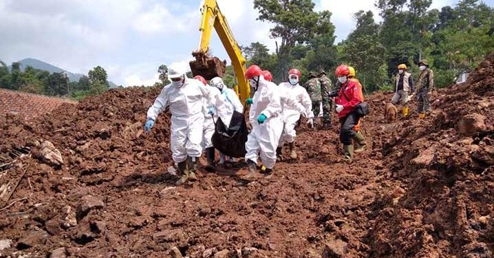 Longsor di Sumedang, 16 Meninggal, 23 Hilang