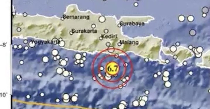 Gempa M 6,7 Guncang Jatim