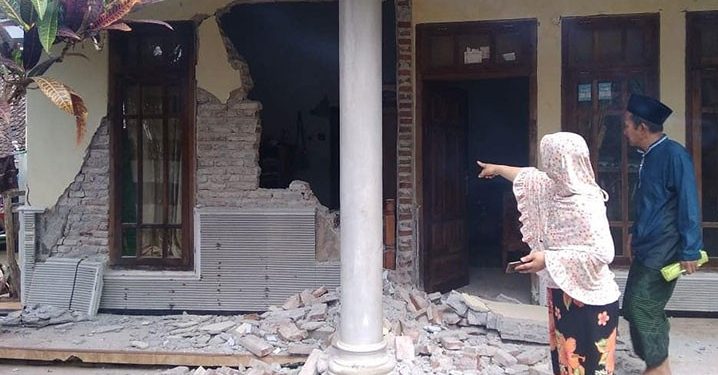 Korban Meninggal Dunia Akibat Gempa Jatim 8 Orang