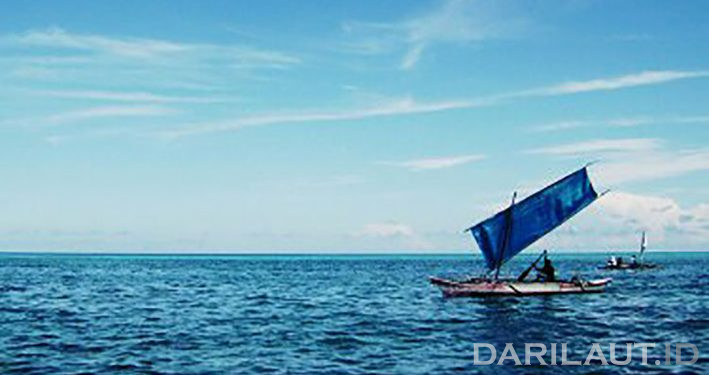 Lomba Perahu Layar Tradisional Tanpa BBM