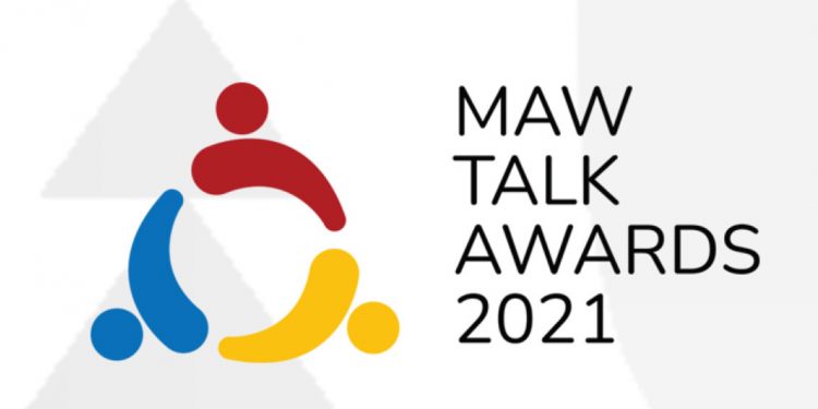 Ketua Umum dan Sejumlah Anggota AMSI Terima Penghargaan MAW Talk Awards