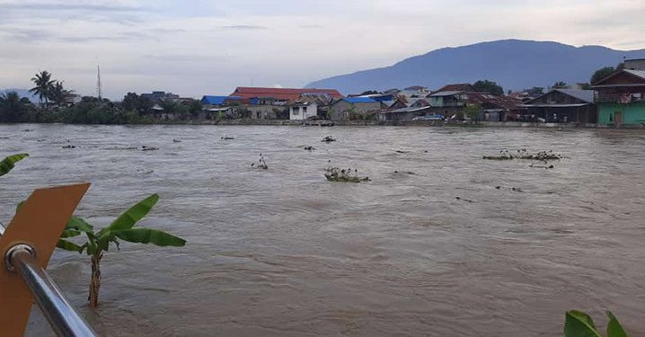 Waspadai Peringatan Dini Cuaca yang Berpotensi Bahaya Hidrometeorologi