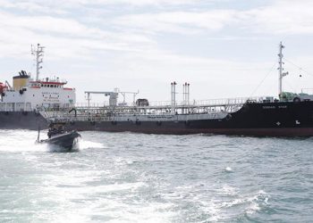 Diduga Muat Limbah Minyak Hitam 4600 Ton Kapal Panama Ditangkap TNI Angkatan Laut