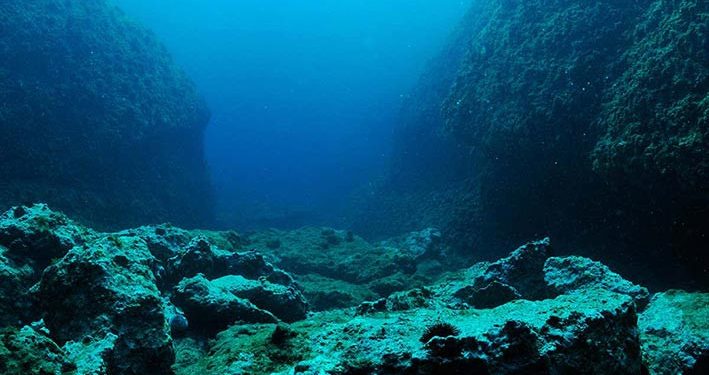 Kerak Samudra Terus Mengalami Pergerakan