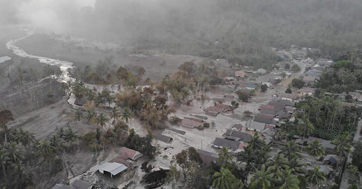 Erupsi Semeru, Tim Masih Mencari Korban yang Hilang