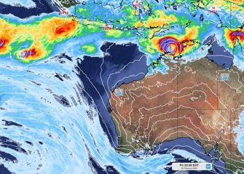 Siklon tropis Anika terbentuk di Laut Timor, dekat Australia. GAMBAR: WEATHERZONA.COM.AU