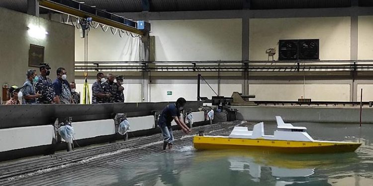 BRIN dan TNI Angkatan Laut Uji Hidrodinamika Kapal Patroli