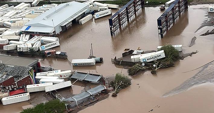Pelabuhan Durban di Afrika Selatan Kembali Beroperasi