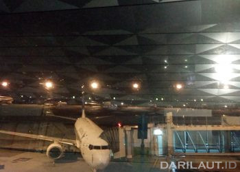 Data Arah Angin dan Curah Hujan Penting untuk Penerbangan