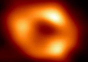 Lubang Hitam Supermasif Bersembunyi di Jantung Bimasakti