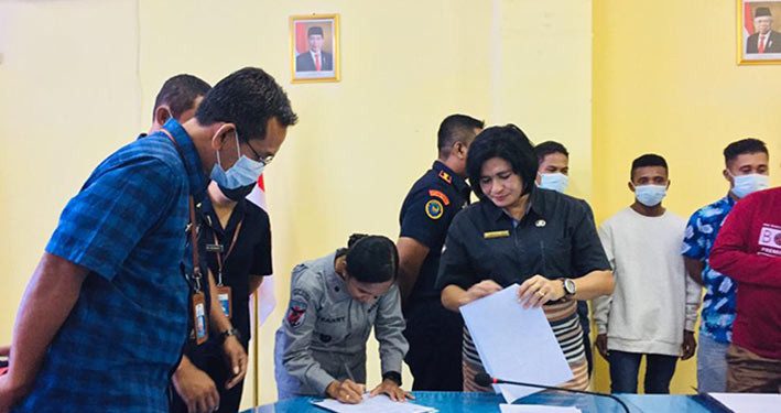 Cuaca Buruk, Enam Nelayan NTT Diselamatkan Petugas Australia