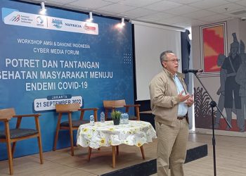 Direktur Komunikasi Danone Indonesia, Arif Mujahidin, dalam program  “Cyber Media Forum” kerja sama Danone Indonesia dan Asosiasi Media Siber Indonesia (AMSI) pada Rabu (21/9). FOTO: AMSI