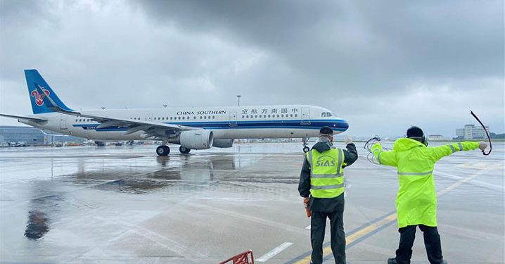 500 Penerbangan di Shanghai Dibatalkan Karena Topan Muifa