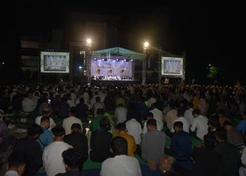 Civitas Akademika Universitas Negeri Gorontalo Melantunkan Sholawat
