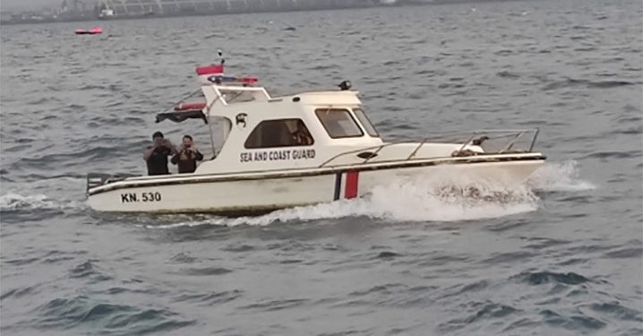 Kapal Royce 1 Terbakar di Perairan Merak