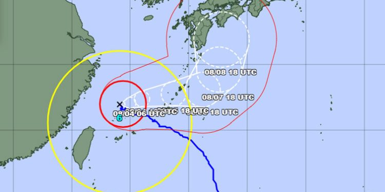 Topan Khanun Bertahan di Laut Cina Timur, Selajutnya Akan Bergerak ke Timur-Timur Laut