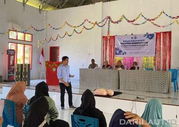 Mahasiswa UNG Menginisiasi Pembentukan Kader Kesehatan Wisata di Teluk Tomini