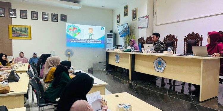Mahasiswa Jurusan Pendidikan Guru UNG Dapat Pembekalan PAUD