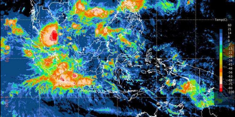 Waspada Potensi Cuaca Ekstrem di Sejumlah Wilayah di Indonesia