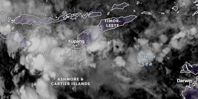 Bibit Siklon Tropis 96S Bergerak di Laut Sawu, Indonesia