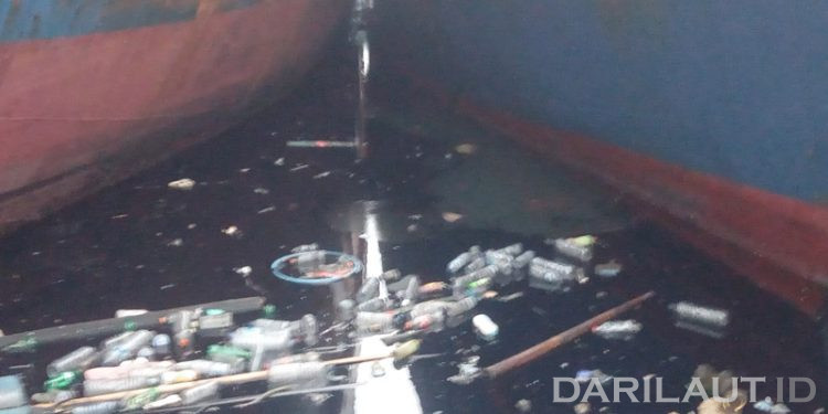 Jutaan Ton Produksi Plastik Untuk Pertanian, Perikanan dan Pariwisata