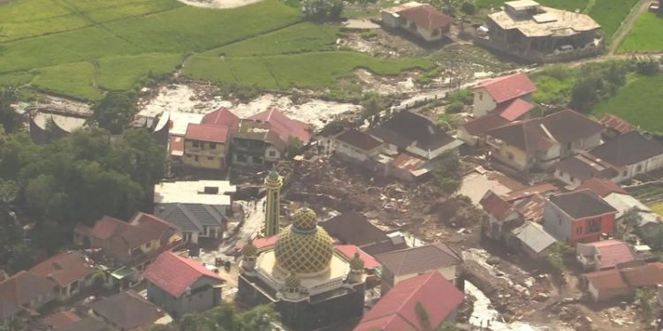 Banjir Lahar dan Longsor Sumatra Barat, 61 Orang Meninggal 14 Hilang